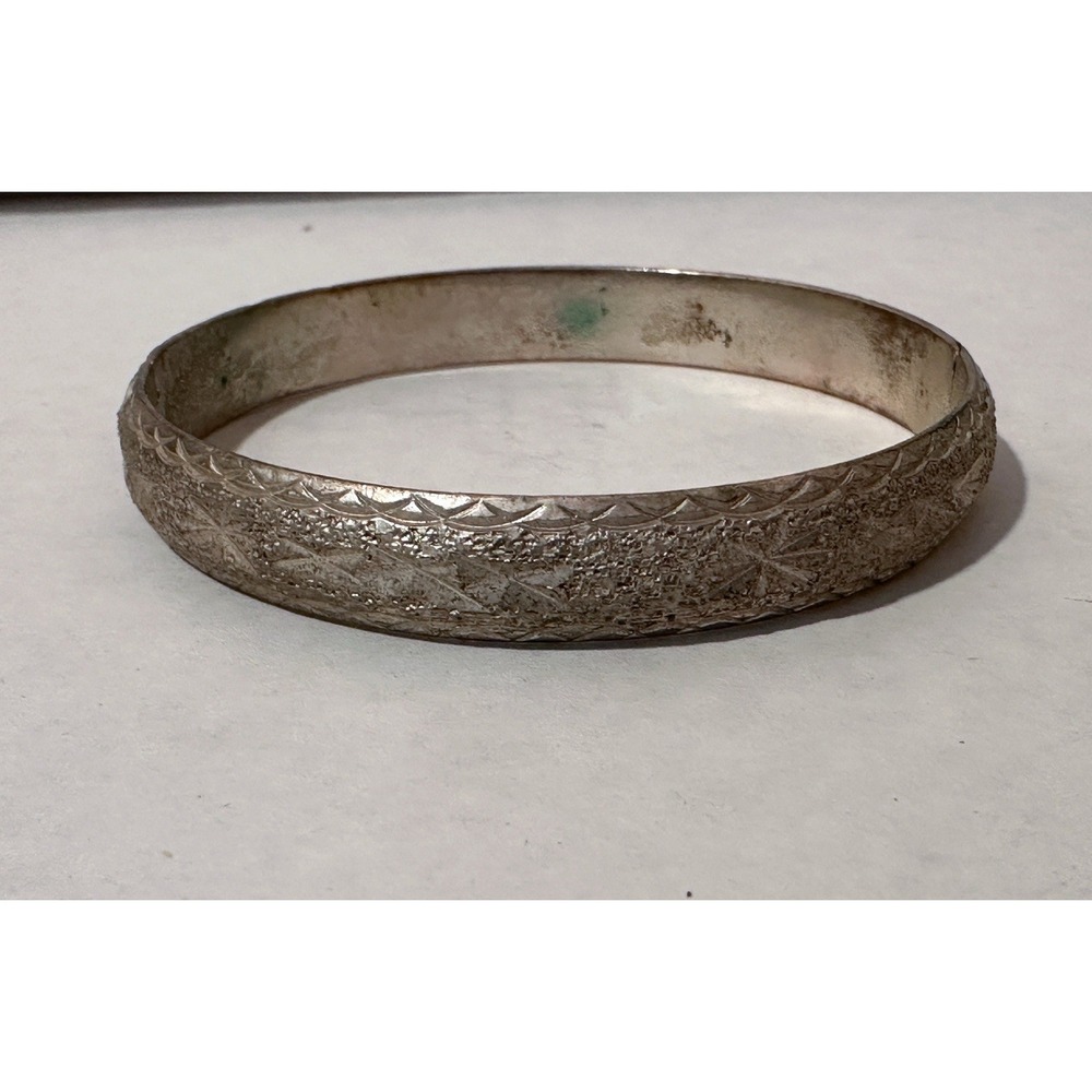 Vintage 18K Gold Plated Hinged Bangle‎ Bracelet Engraved Pattern Snap Closure